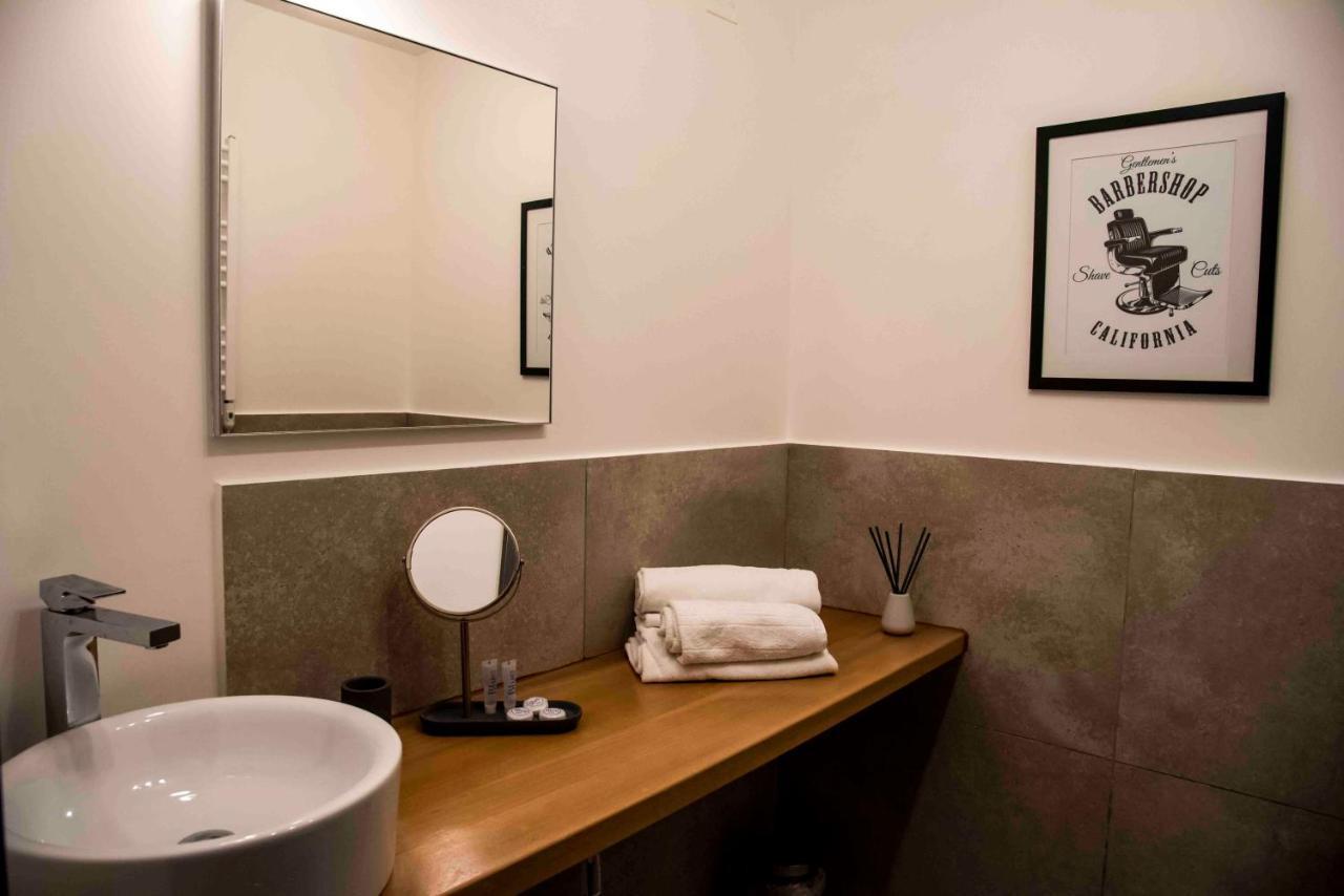Bespoke Roma Suites 外观 照片